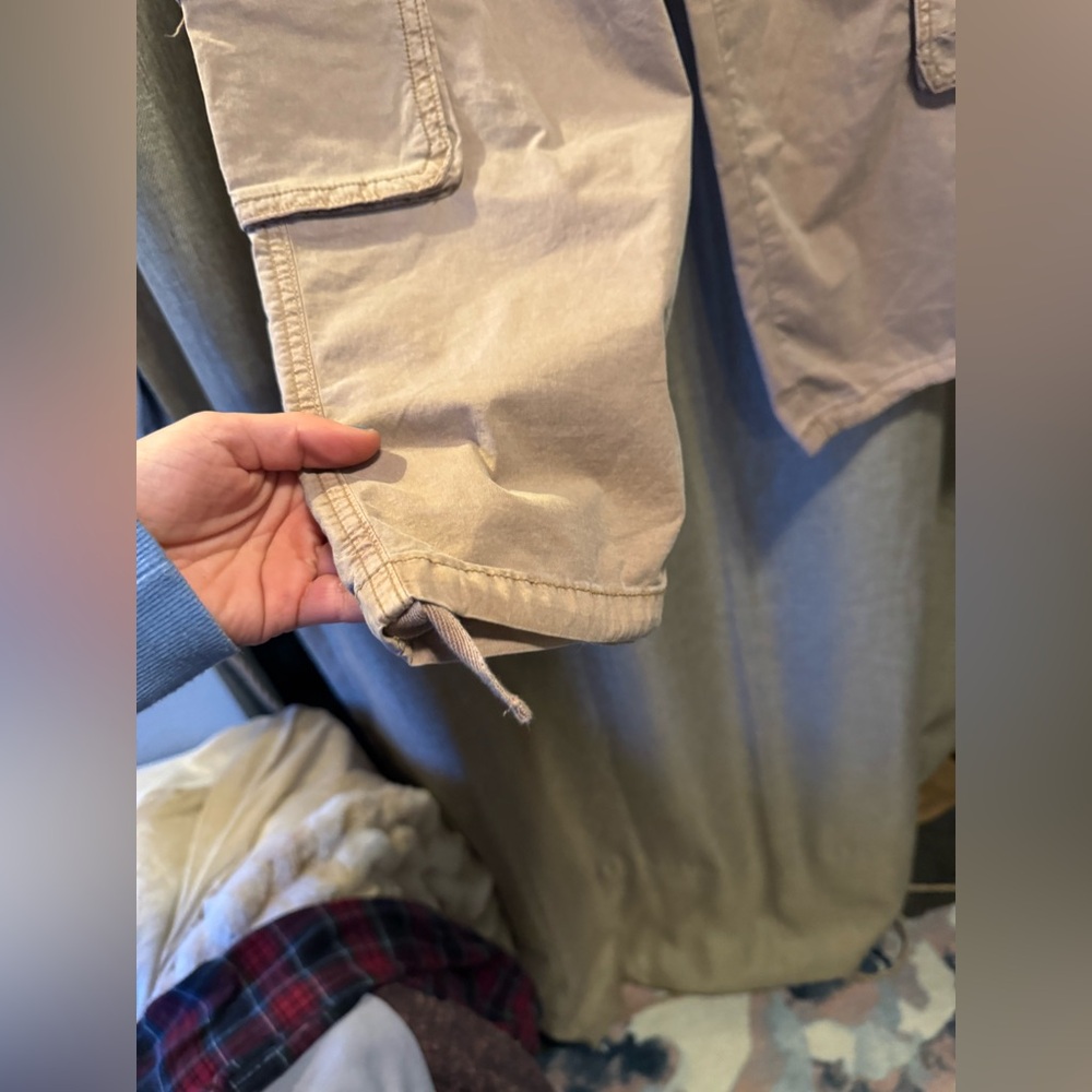 NWT American Eagle Convertible Jogger Cargo Pants - Picture 4 of 16